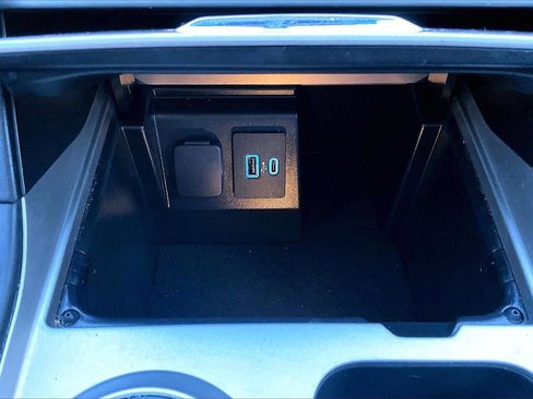 Used 2021 Ford Explorer XLT w/ Class III Trailer Tow Package image 16