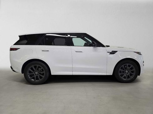 Used 2024 Land Rover Range Rover Sport Dynamic SE AWD/4WD image 6