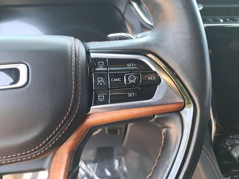 Certified 2021 Jeep Grand Cherokee L Summit AWD/4WD image 21