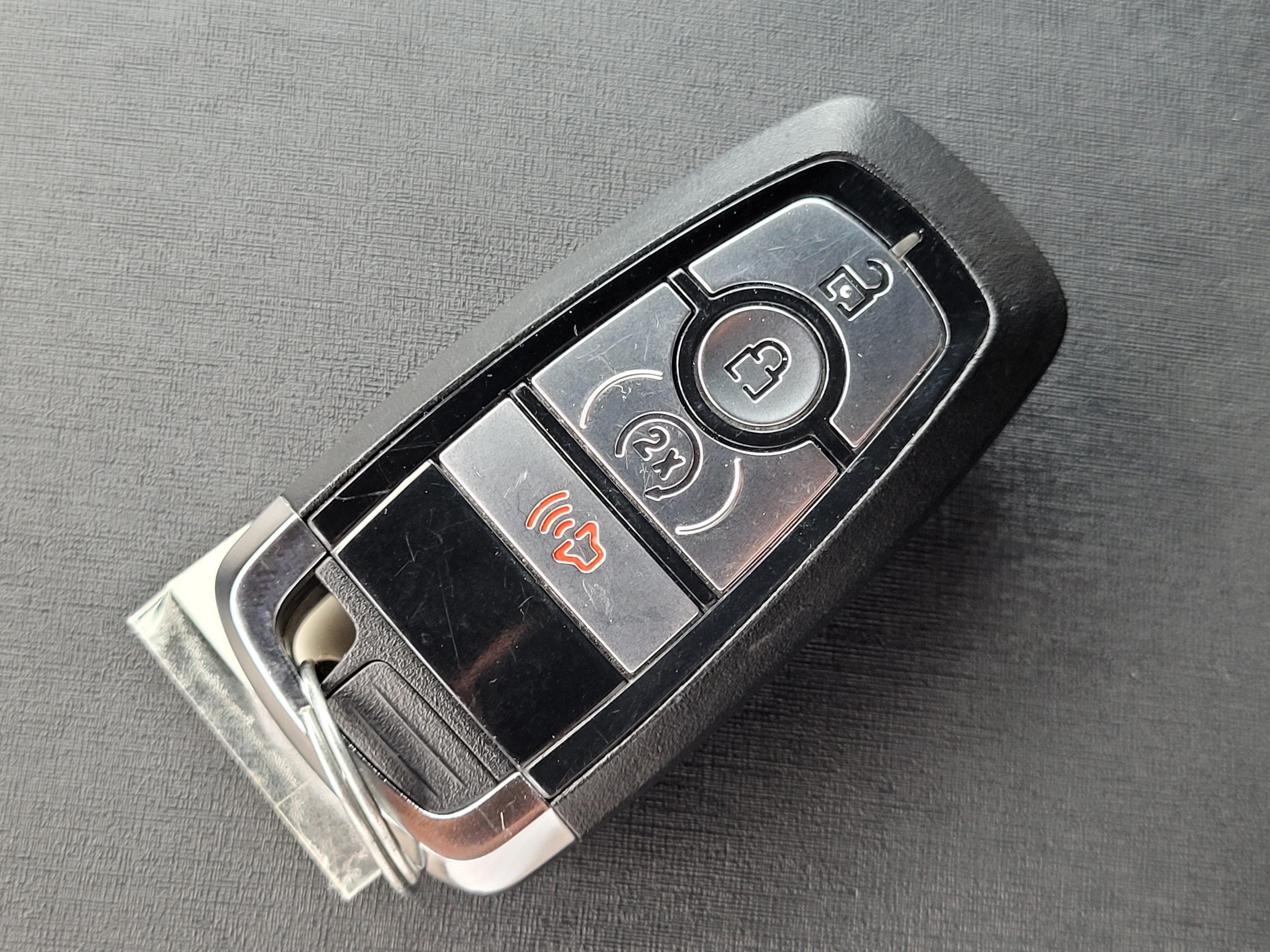 Used 2023 Ford Bronco Wildtrak AWD/4WD image 11