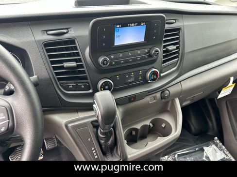 New 2025 Ford Transit 250 148 Medium Roof image 24