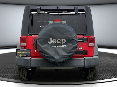 Used 2018 Jeep Wrangler Unlimited Sport S image 5