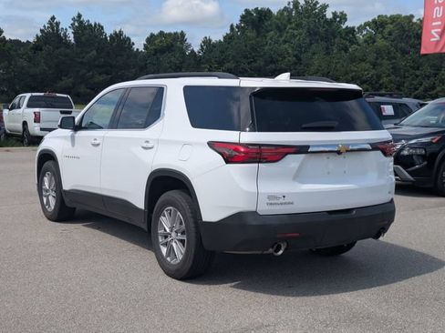 Used 2022 Chevrolet Traverse LT FWD image 5