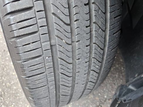 Used 2013 Ford Escape SEL image 30