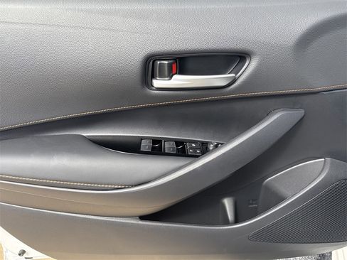 Used 2026 Toyota Corolla SE image 18