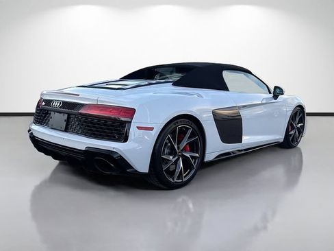Used 2023 Audi R8 V10 performance w/ Carbon Exterior Package RWD image 3