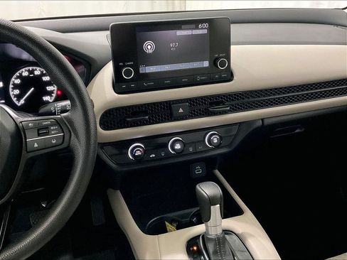 Used 2024 Honda HR-V LX image 18