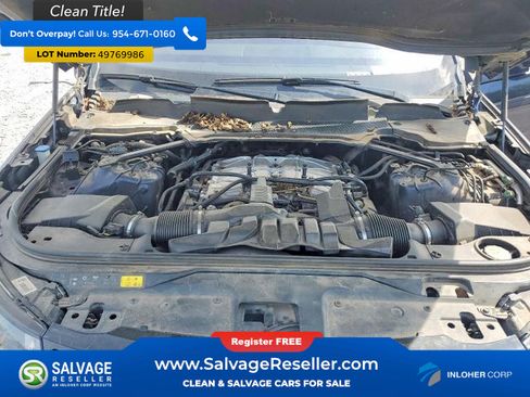 Used 2017 Land Rover Discovery HSE AWD/4WD image 16
