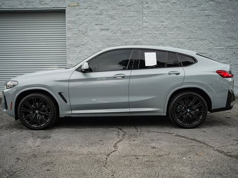 Used 2023 BMW X4 xDrive30i w/ M Sport Package image 9