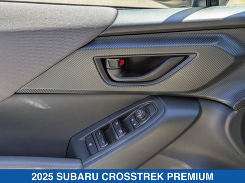 Certified 2025 Subaru Crosstrek 2.0i Premium image 21