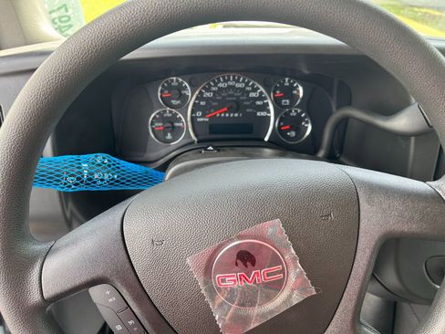 New 2025 GMC Savana 3500 w/ Power Convenience Package RWD image 12