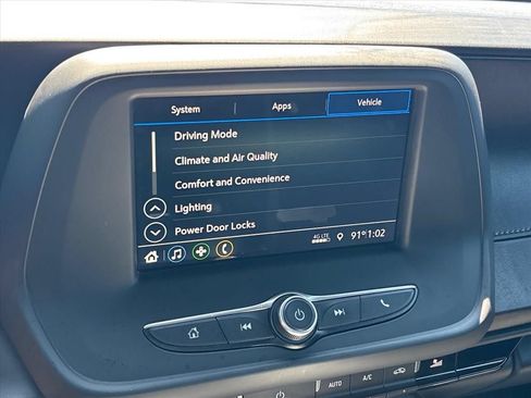 Used 2019 Chevrolet Camaro LT RWD image 32