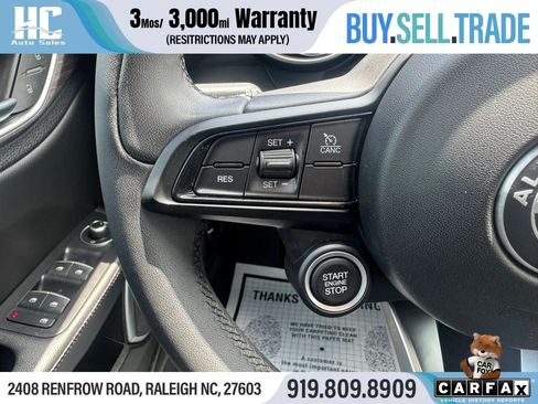 Used 2021 Alfa Romeo Giulia Ti AWD/4WD image 27