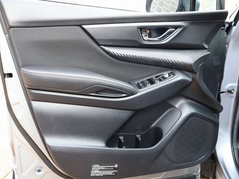 Used 2024 Subaru Ascent Premium w/ Convenience Package image 23