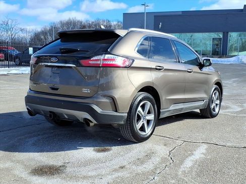 Certified 2019 Ford Edge SEL w/ Equipment Group 201A image 7