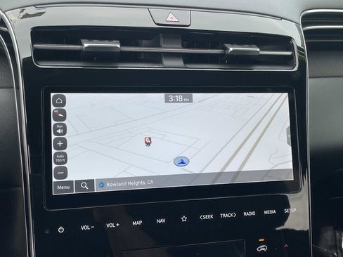 Used 2024 Hyundai Tucson Limited image 9