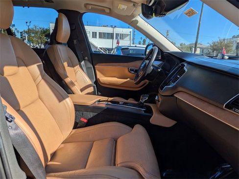 Used 2016 Volvo XC90 T6 Inscription w/ Protection Package Plus image 28