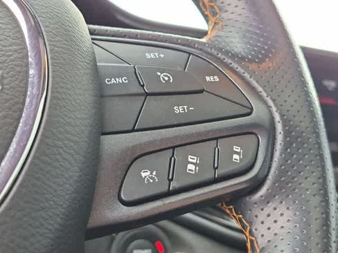 Used 2023 Dodge Durango R/T w/ Hemi Orange Plus Package AWD/4WD image 28
