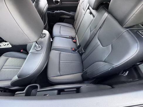 New 2026 Kia Sorento S AWD/4WD image 16