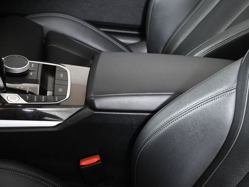 Certified 2023 BMW 430i xDrive Convertible w/ Convenience Package image 33