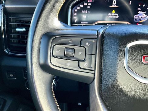 Used 2024 GMC Sierra 2500 AT4 w/ AT4 Premium Plus Package image 19