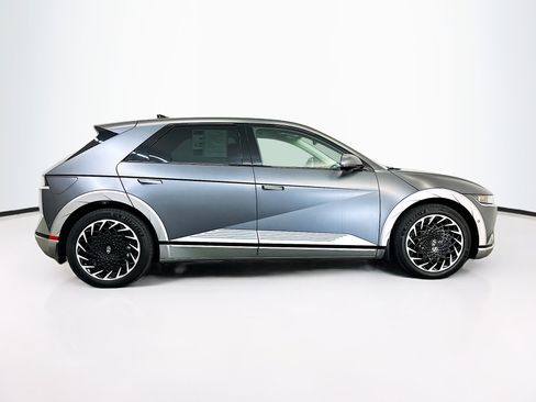 Used 2023 Hyundai Ioniq 5 Limited AWD/4WD image 10