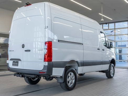 New 2026 Mercedes-Benz Sprinter 144 Cargo image 31