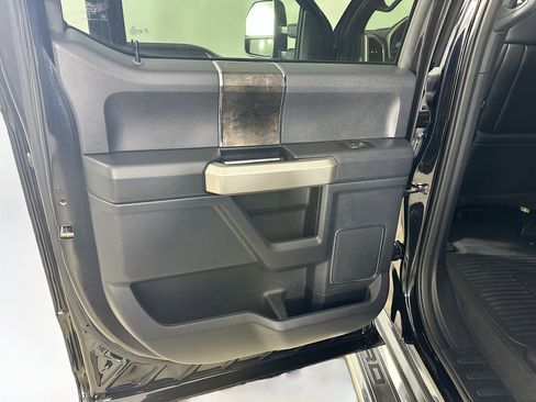 Used 2022 Ford F450 Lariat w/ Lariat Ultimate Package image 31