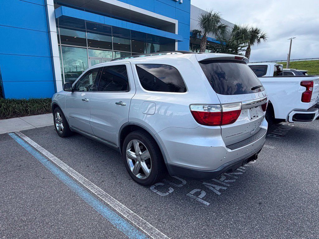Used 2011 Dodge Durango Citadel w/ Trailer Tow Group IV RWD image 3