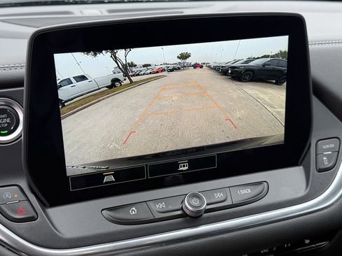 Used 2025 Chevrolet Blazer LT image 22