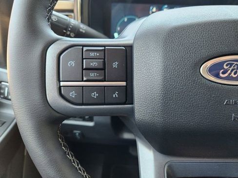 Used 2026 Ford F250 Lariat w/ Chrome Package image 30