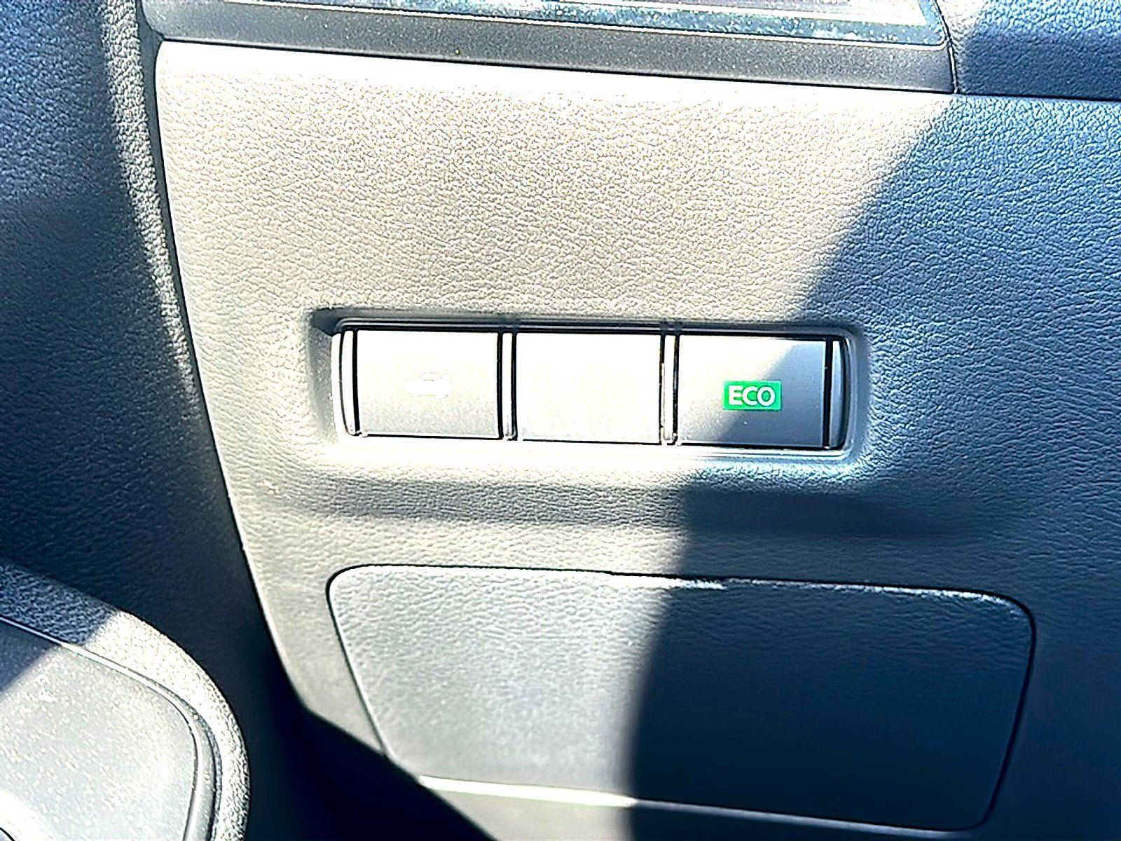 New 2027 Nissan Sentra S w/ S Cold Weather Package FWD image 25