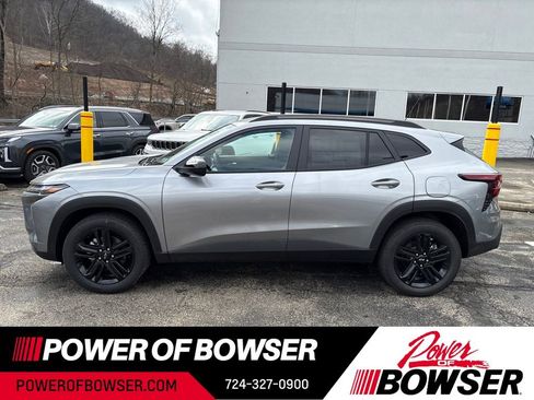 New 2026 Chevrolet Trax ACTIV w/ Driver Confidence Package image 2