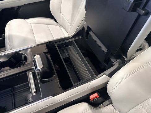 New 2026 Ford Expedition Platinum image 40