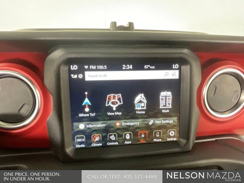 Used 2021 Jeep Gladiator Rubicon AWD/4WD image 34