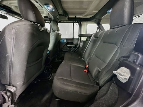 Used 2020 Jeep Wrangler Unlimited Sport AWD/4WD image 26