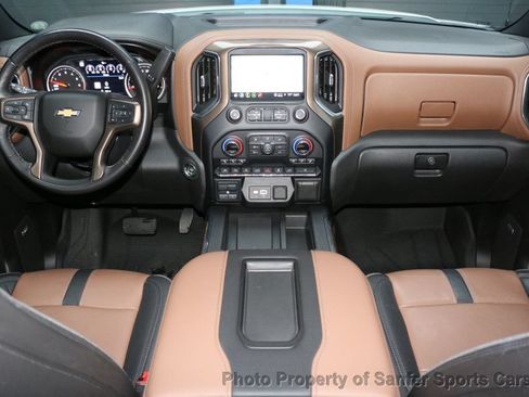 Used 2021 Chevrolet Silverado 1500 High Country w/ Technology Package AWD/4WD image 27