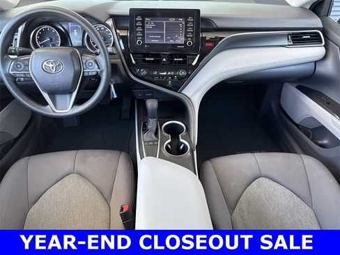 Used 2023 Toyota Camry LE image 19