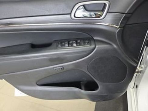 Used 2021 Jeep Grand Cherokee Limited X AWD/4WD image 6