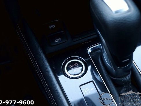 Used 2021 Nissan Kicks SV image 20