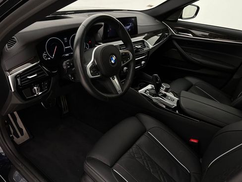 Used 2019 BMW M550i xDrive w/ Premium Package 2 image 12