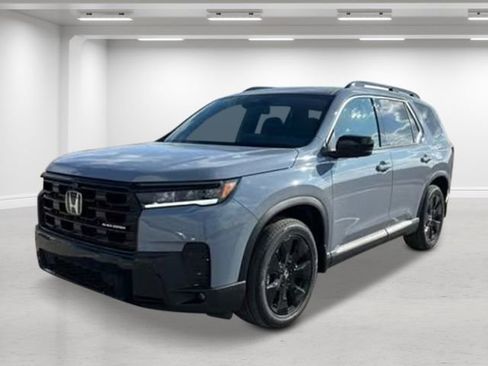 New 2026 Honda Pilot Black Edition image 7