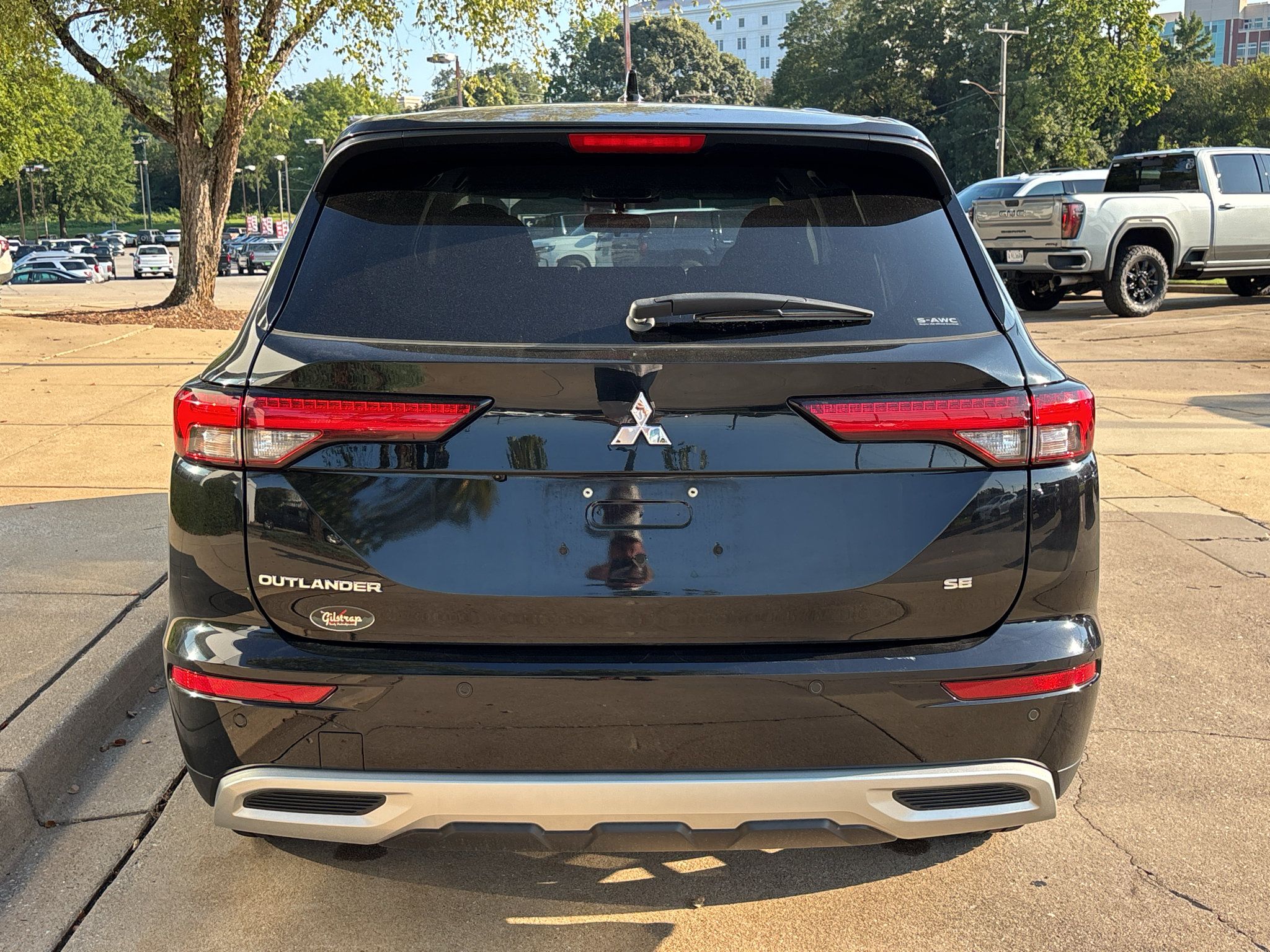 Used 2024 Mitsubishi Outlander SE Black Edition AWD/4WD image 7