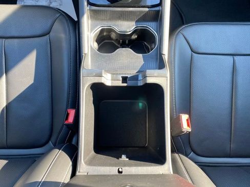 Certified 2024 Jeep Grand Cherokee L Limited w/ Luxury Tech Group II image 41