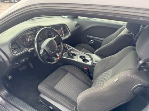 Used 2020 Dodge Challenger SXT image 13