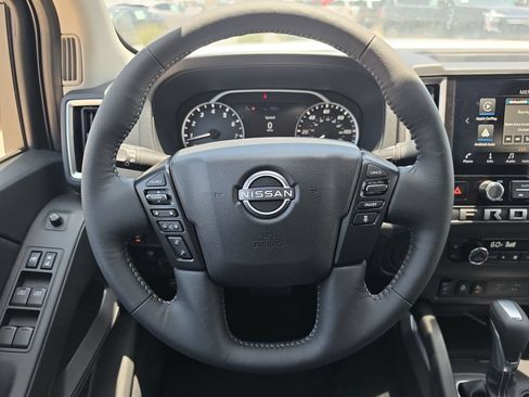 New 2026 Nissan Frontier SV w/ SV Convenience Package RWD image 12