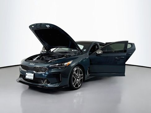 Used 2022 Kia Stinger GT2 AWD/4WD image 21
