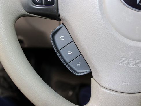 Used 2013 Subaru Forester 2.5X Premium w/ All-Weather Plus Pkg image 16