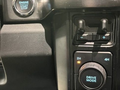 Used 2024 Ford F250 Lariat image 27