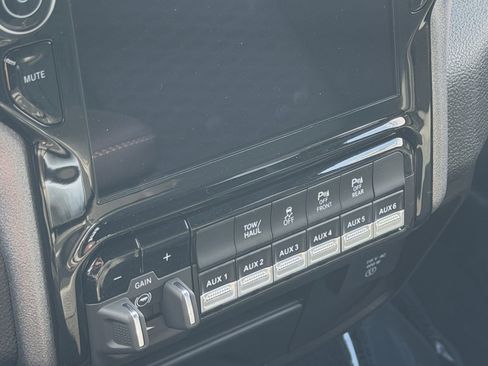 New 2026 RAM 2500 Tradesman AWD/4WD image 27